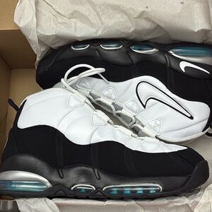 Air Max Uptempo